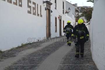 Un cortocircuito causa un incendio en una casa del núcleo histórico de Telde (Foto TA)